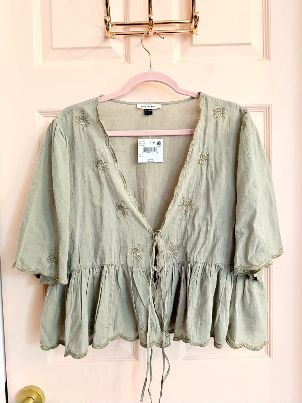 NWT green American eagle tie front top